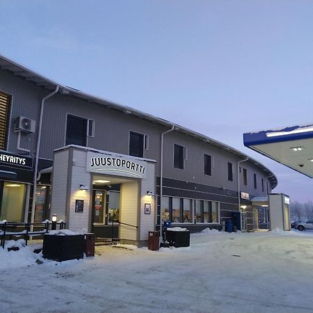 Hotelli Kaersaemaeki Екстер'єр фото