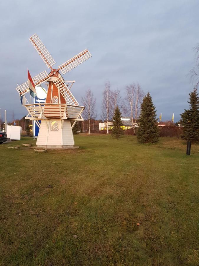 Hotelli Kaersaemaeki Екстер'єр фото
